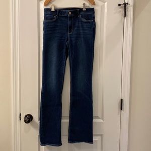 WHBM Boot Jean mid-rise